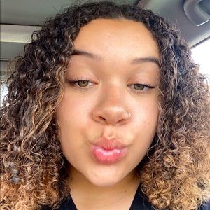 Meet your Posher, Jada